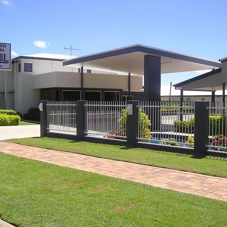 Blackwater Motor Inn Екстериор снимка